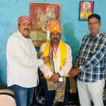 प्रमुख समाजसेवी यशवंत सिंह, आइडियल जर्नलिस्ट एसोसिएशन के शीर्ष पदाधिकारियों द्वारा किए गए सम्मानित